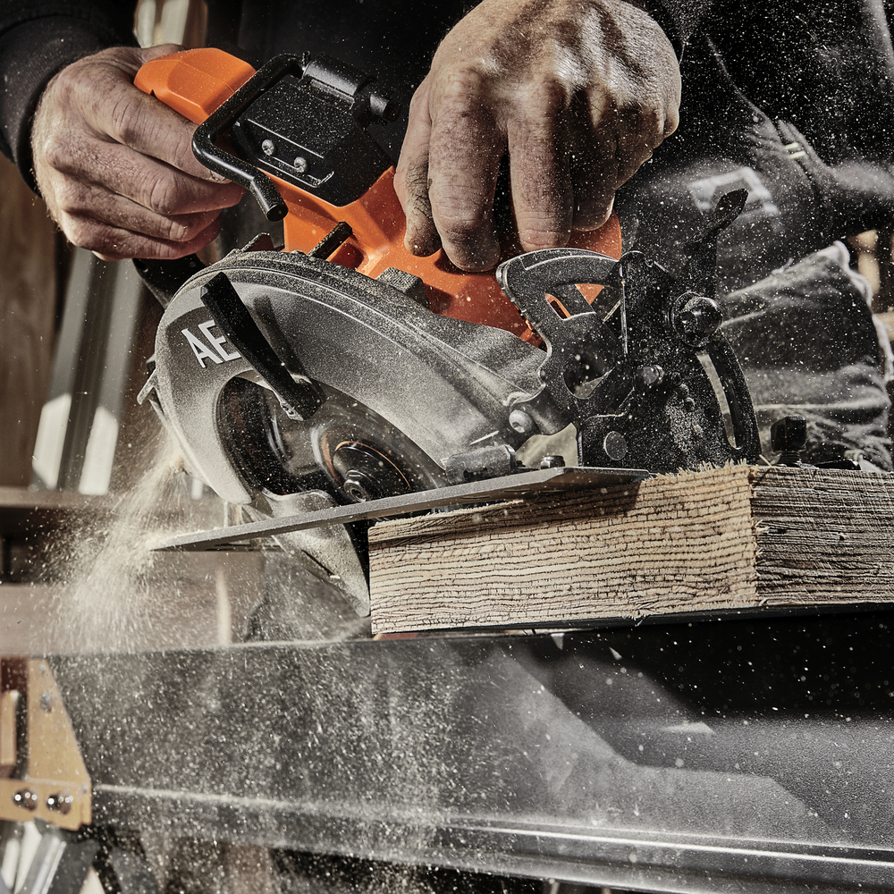 Aeg 18v discount circular saw review