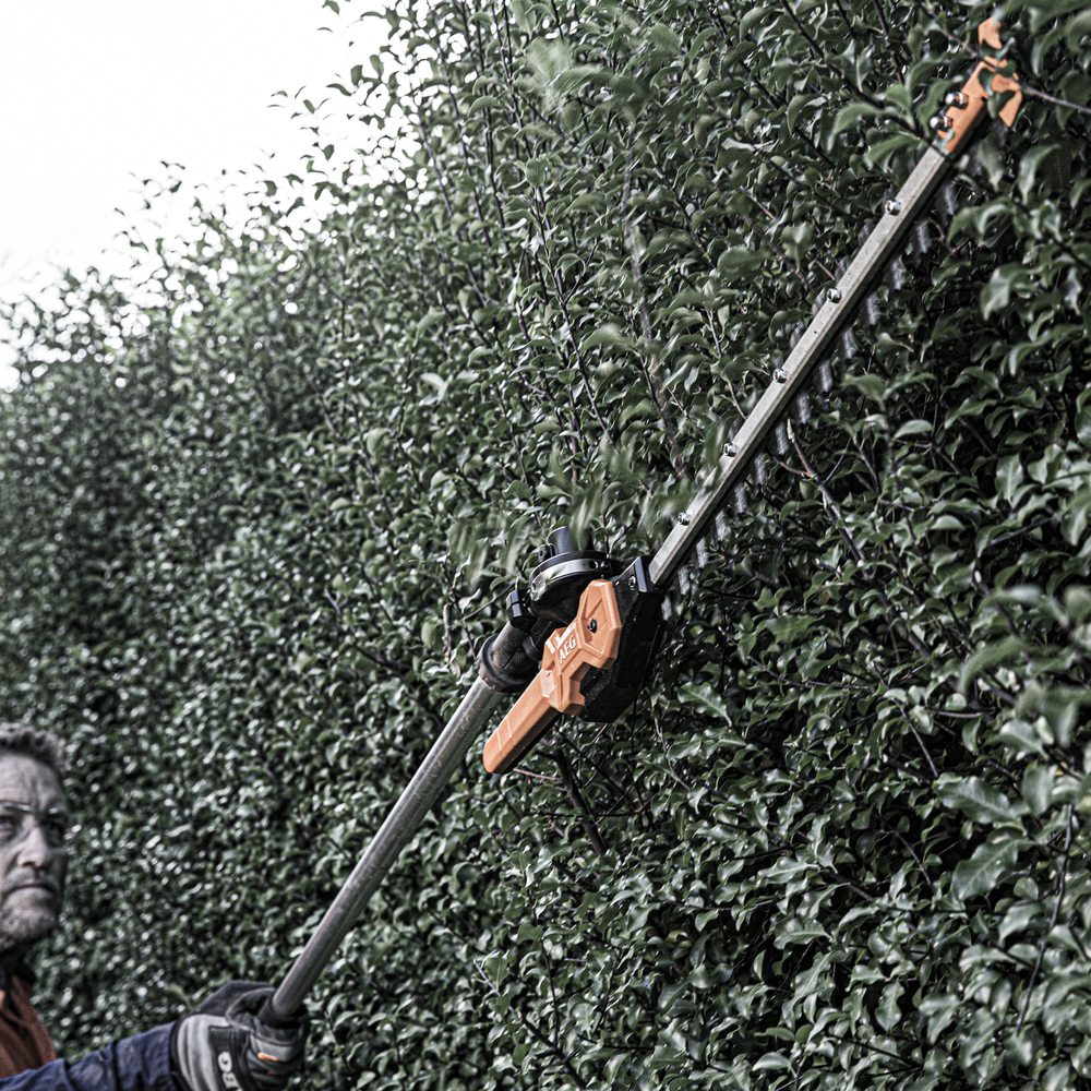 articulating pole hedge trimmer