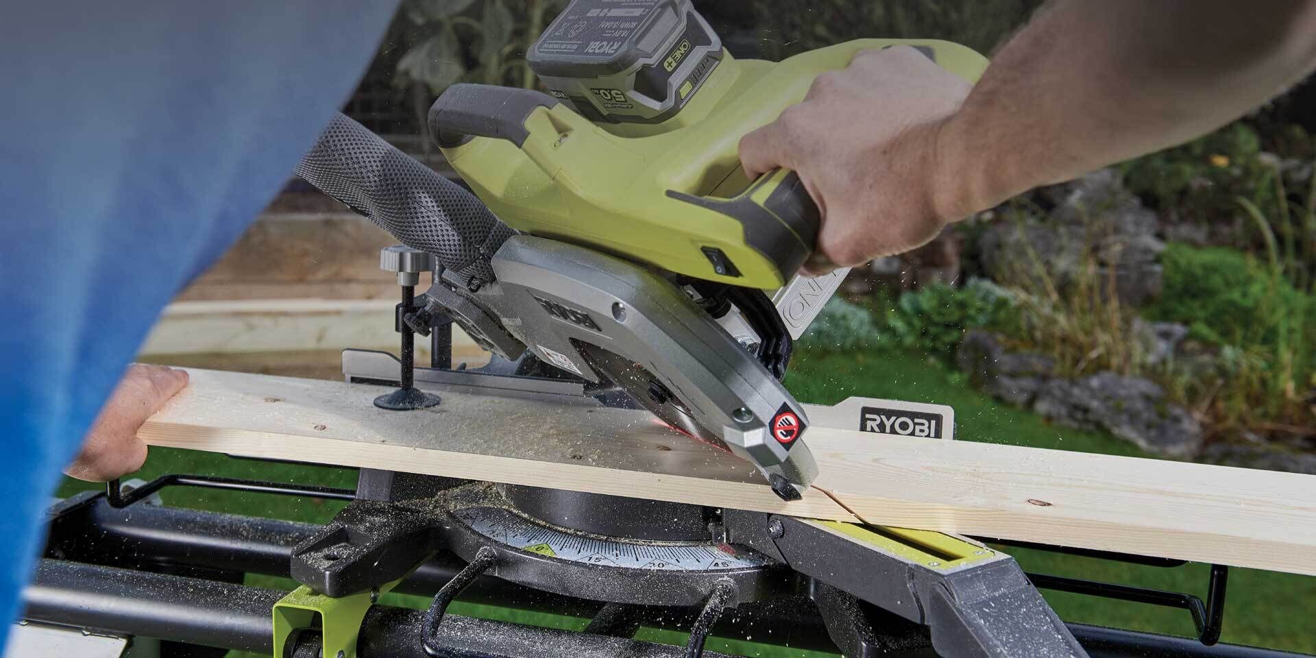 Ryobi battery operated online circular saw