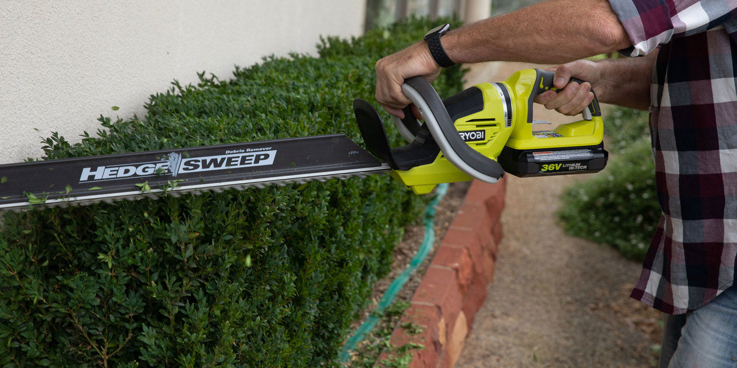 Ryobi hedge store sweep